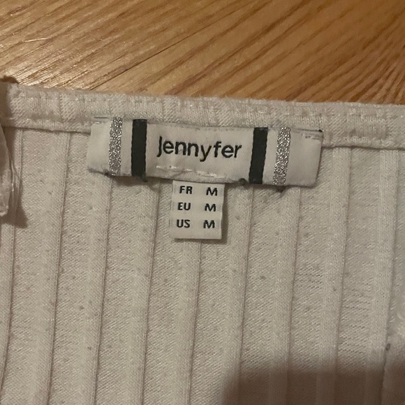 Cropped Ribbed Button-Front Tank in Cream - Picture 3 of 4